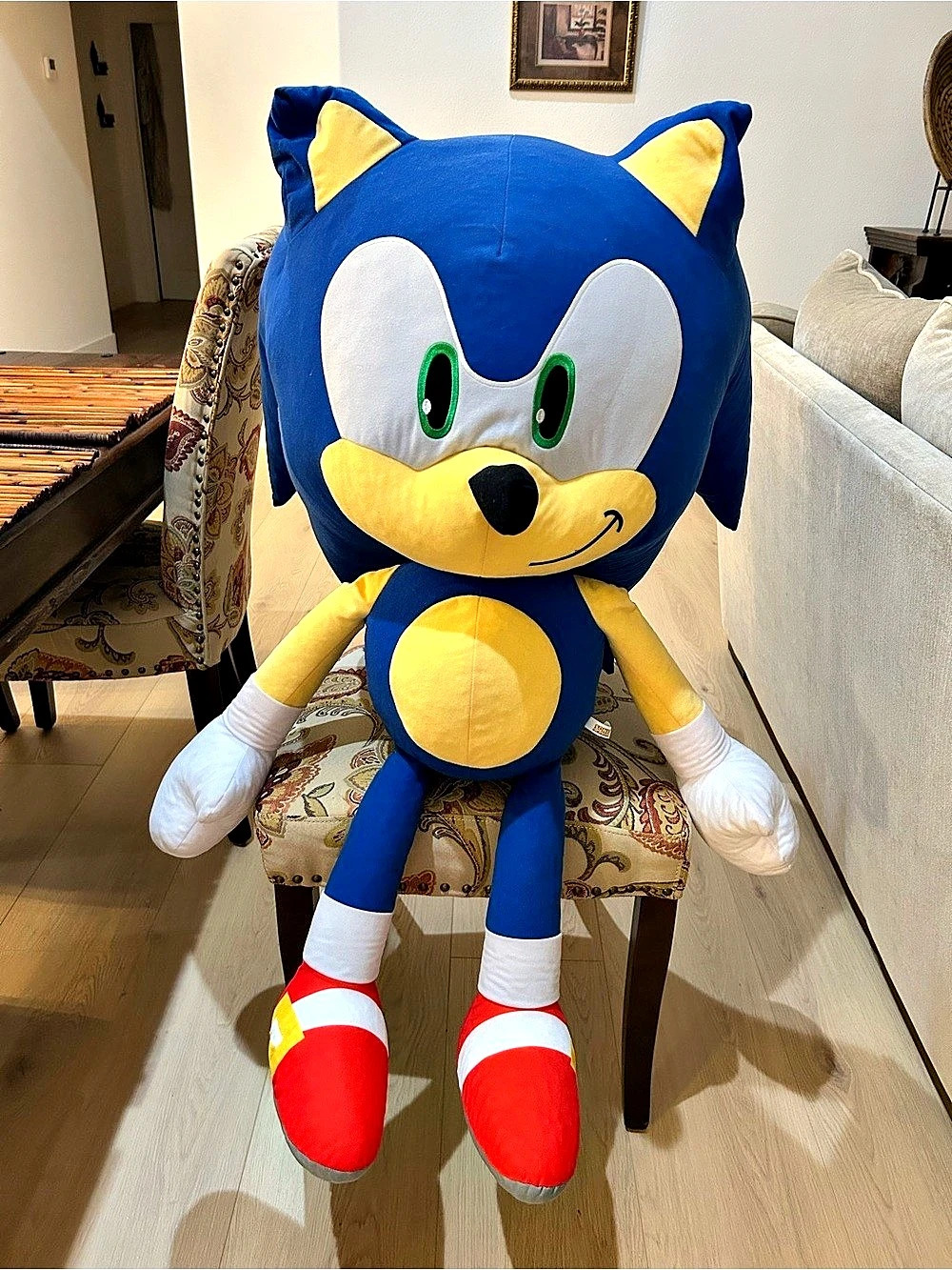SEGA Sonic the Hedgehog Jumbo Giant 41”-42” Plush Toy Blue & Red
